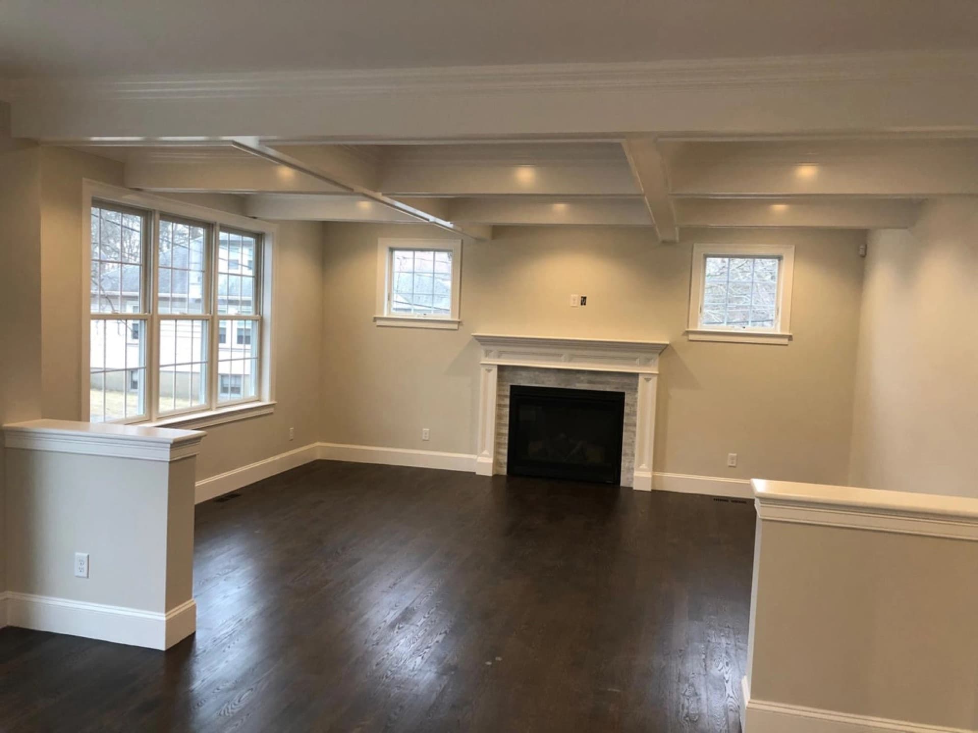 Plaster wall finish